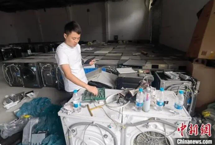 news-692-469 news-692-469